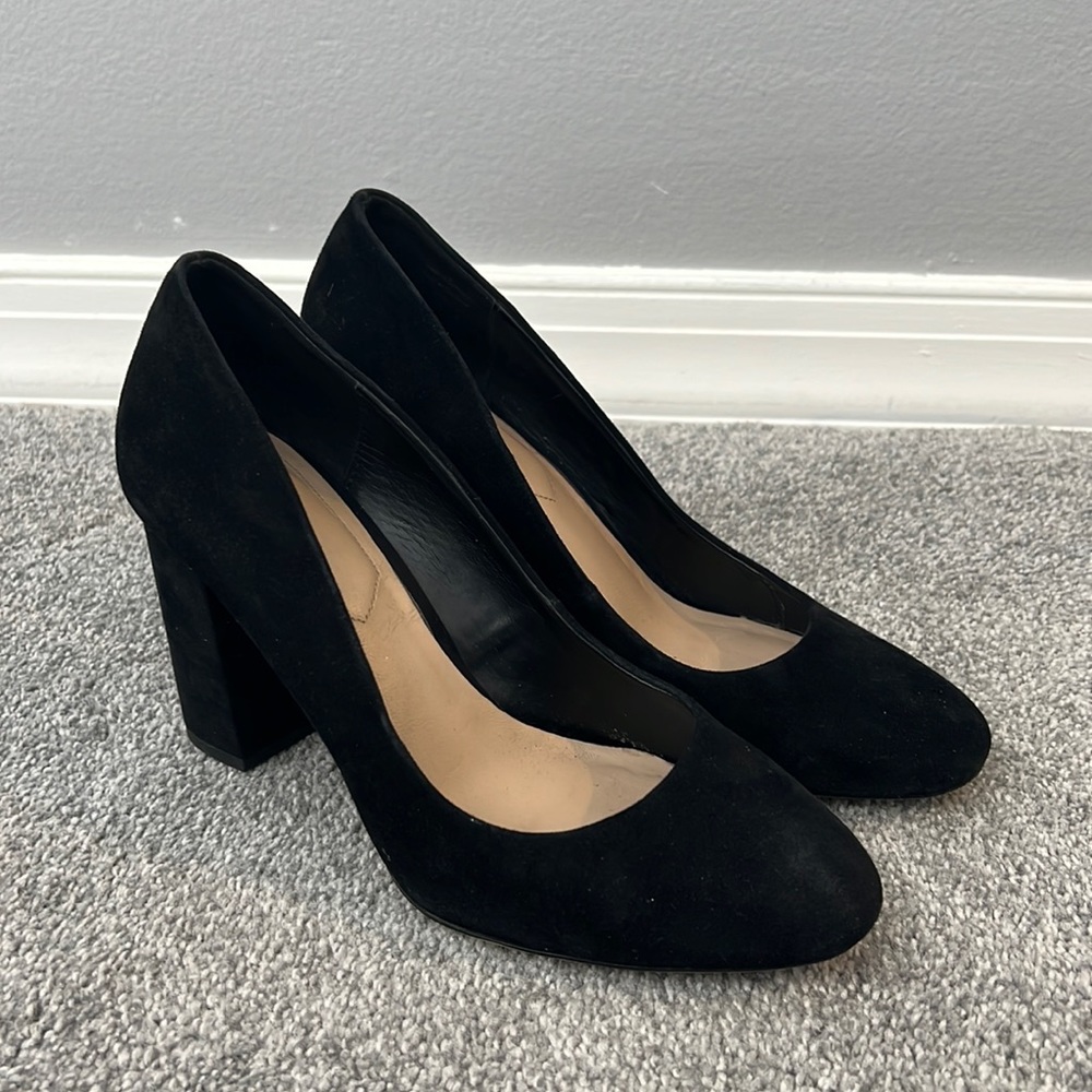 Block heel pumps (closed toe)